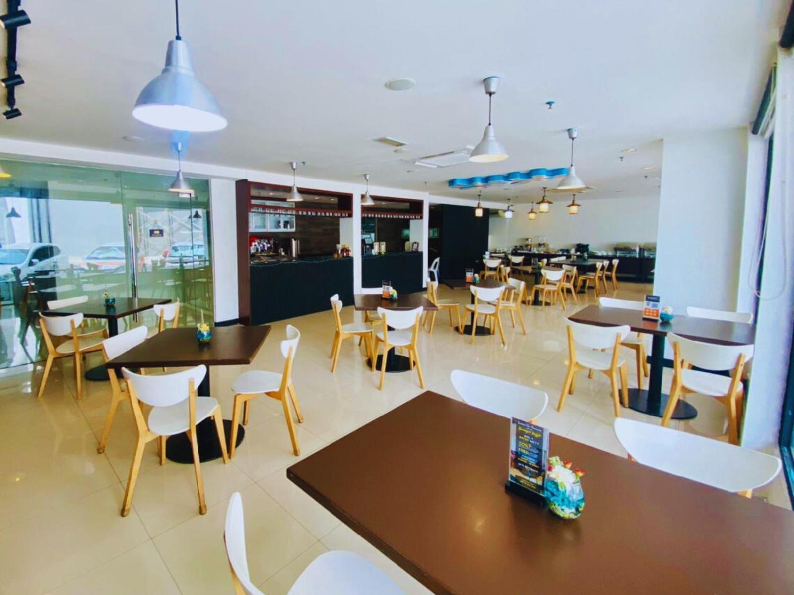 קוטה קינבלו Oceania Hotel מראה חיצוני תמונה