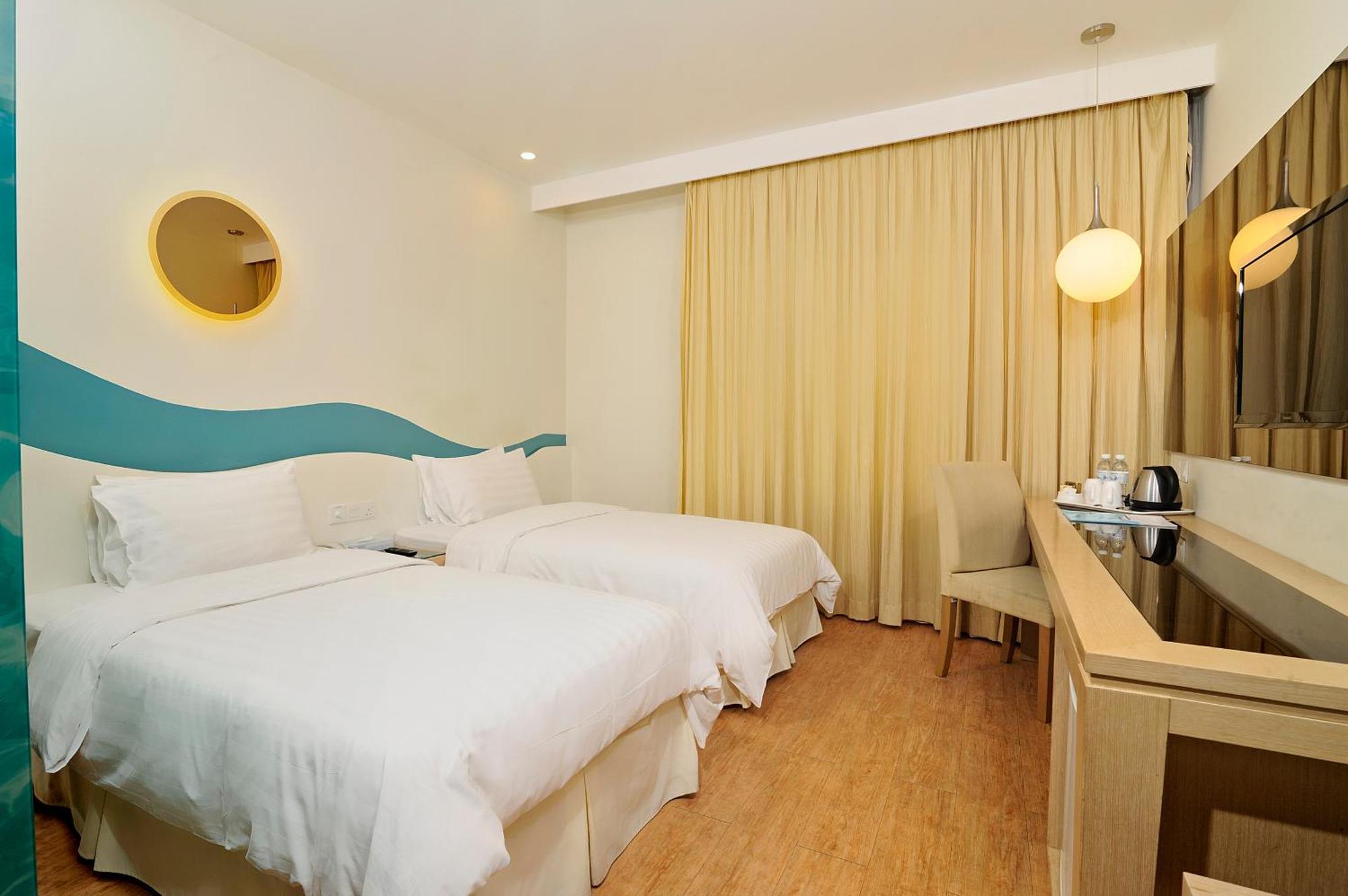 קוטה קינבלו Oceania Hotel מראה חיצוני תמונה