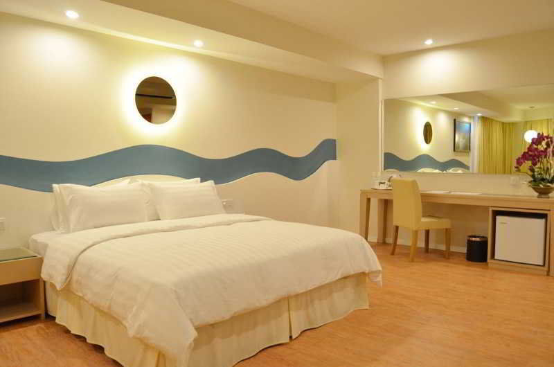 קוטה קינבלו Oceania Hotel מראה חיצוני תמונה