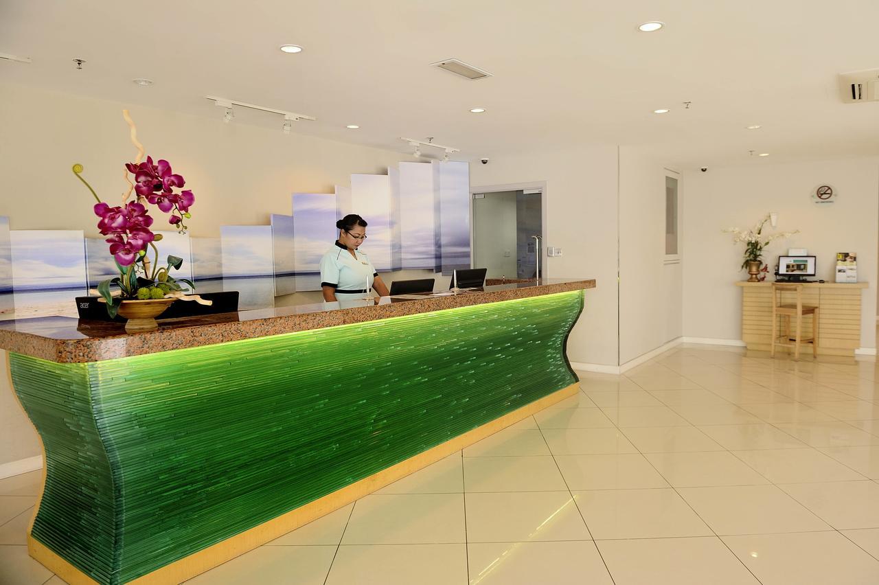 קוטה קינבלו Oceania Hotel מראה חיצוני תמונה