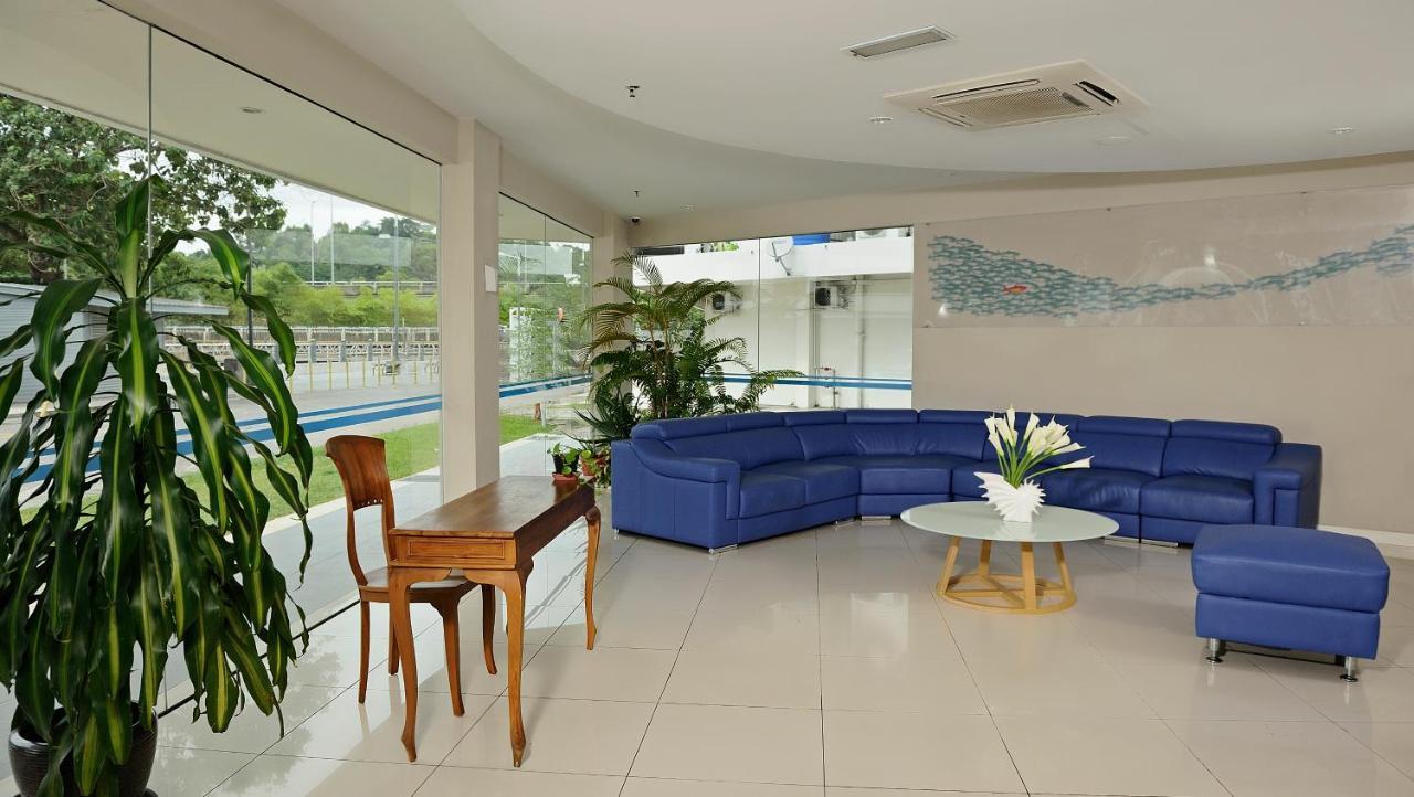 קוטה קינבלו Oceania Hotel מראה חיצוני תמונה